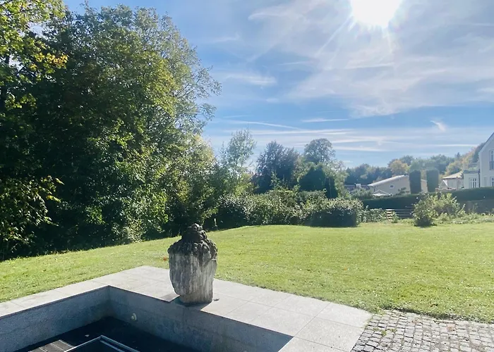 Mansion Lake Starnberg